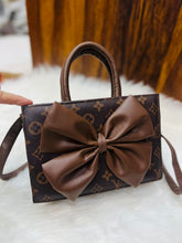 Stylish Bow Crossbody Bag