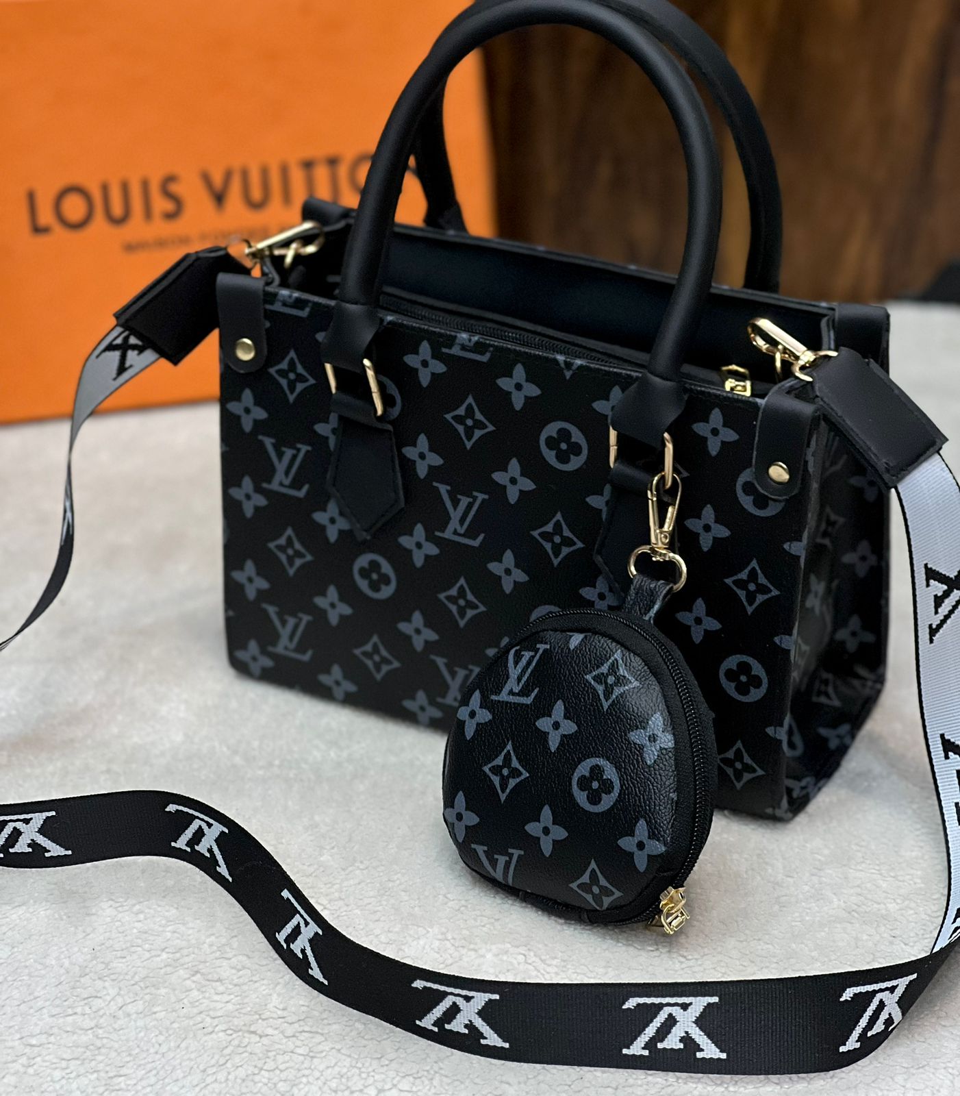 Louis Vuitton 2 Pcs Handbag Set with Long Belt