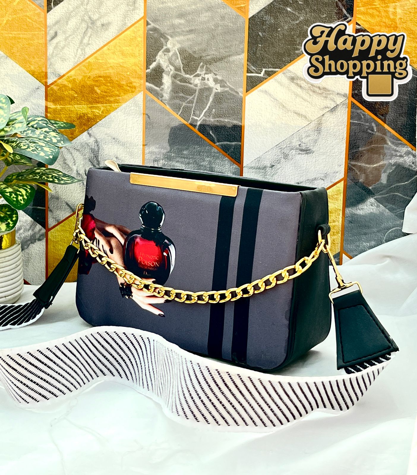Poison High Quality Crossbody Bag with Front Chain