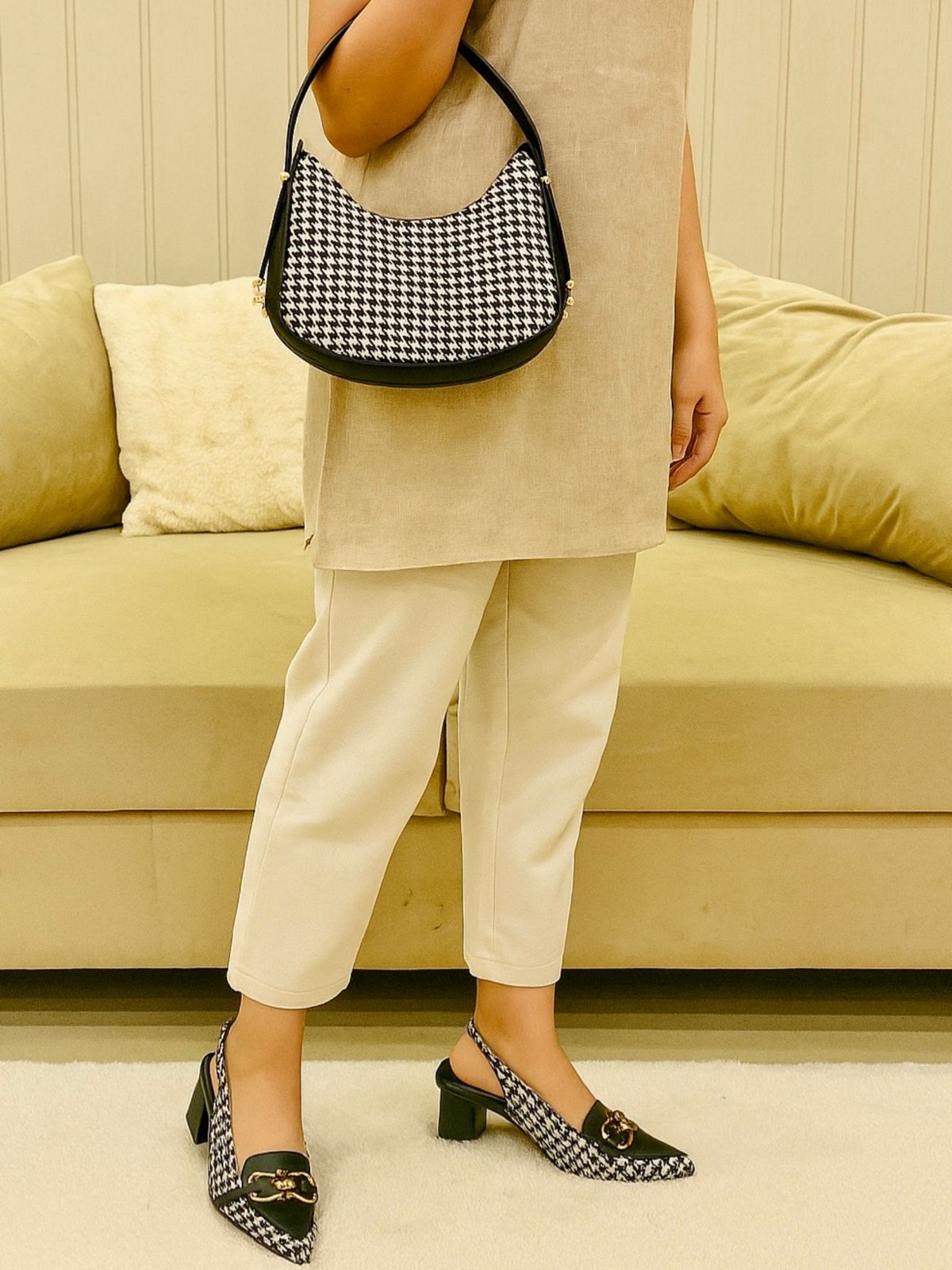 Re-Stock Zara Check Block Heel & Moon Shoulder Bag Combo