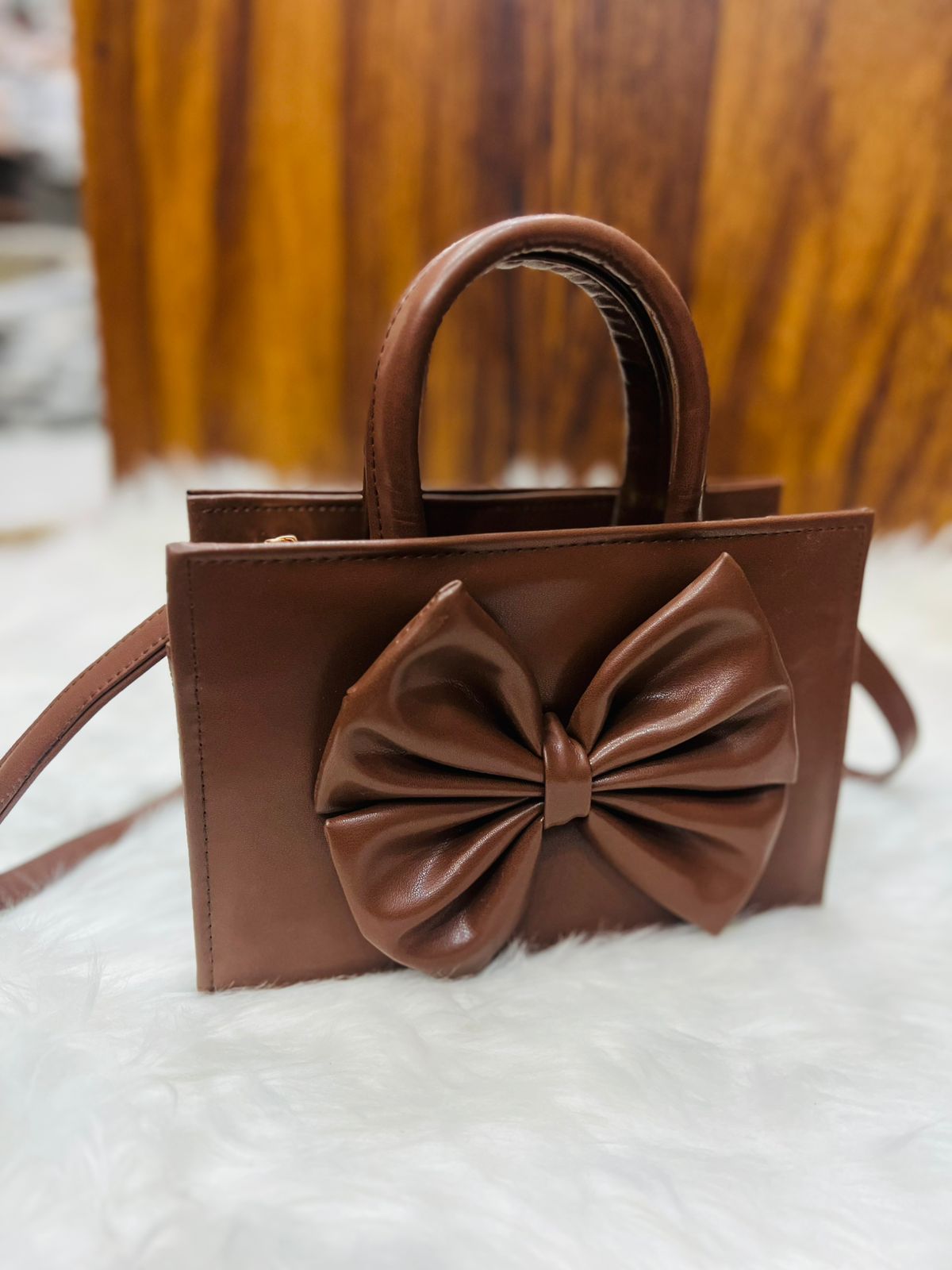 Stylish Bow Crossbody Bag