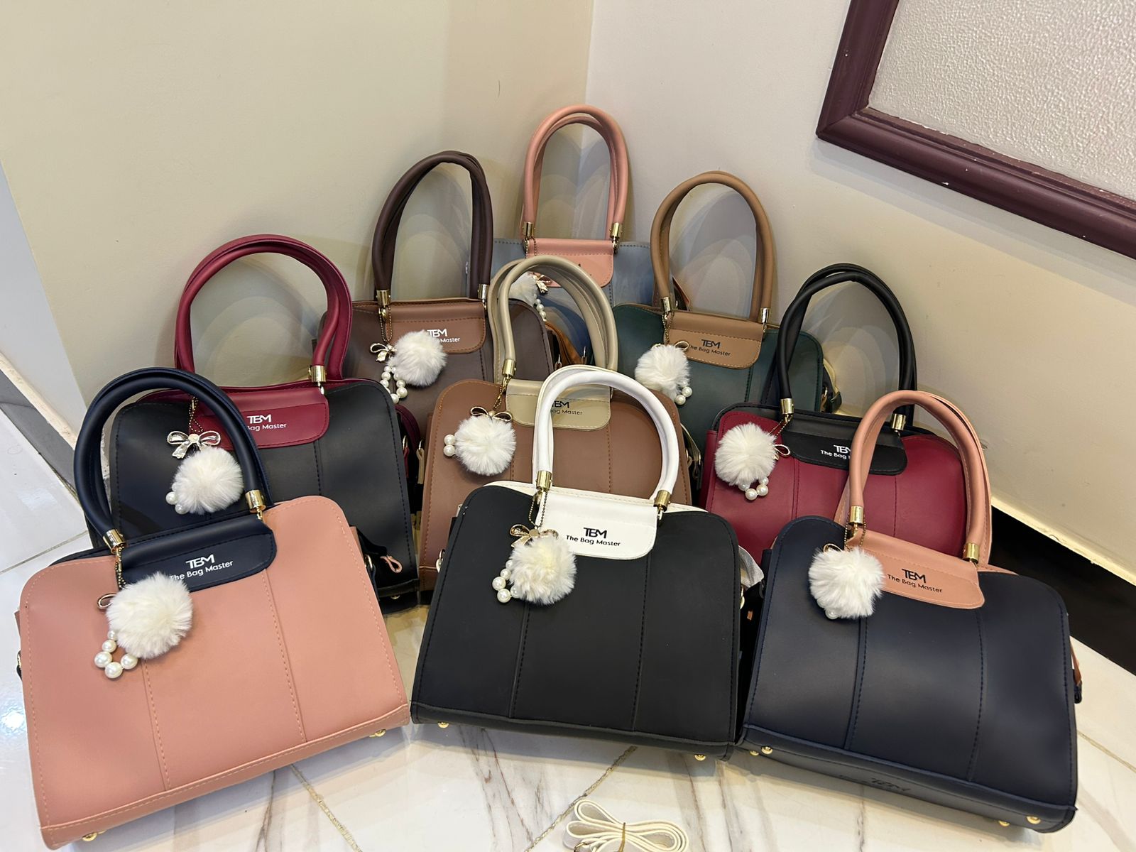 TBM The Bag Master High-Quality Shoulder Bag