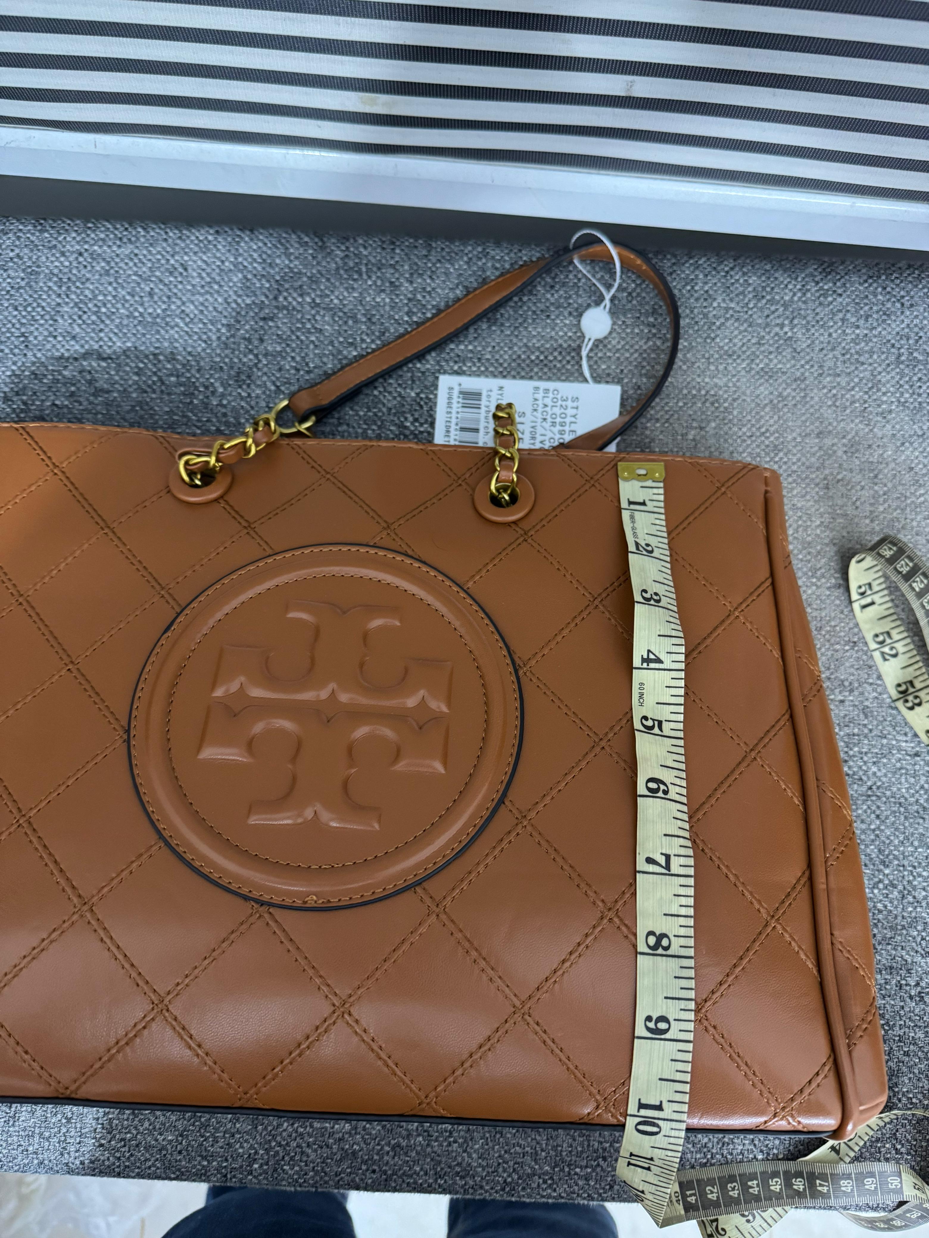 Tory Burch Soft Fleming Large Tote Official Model