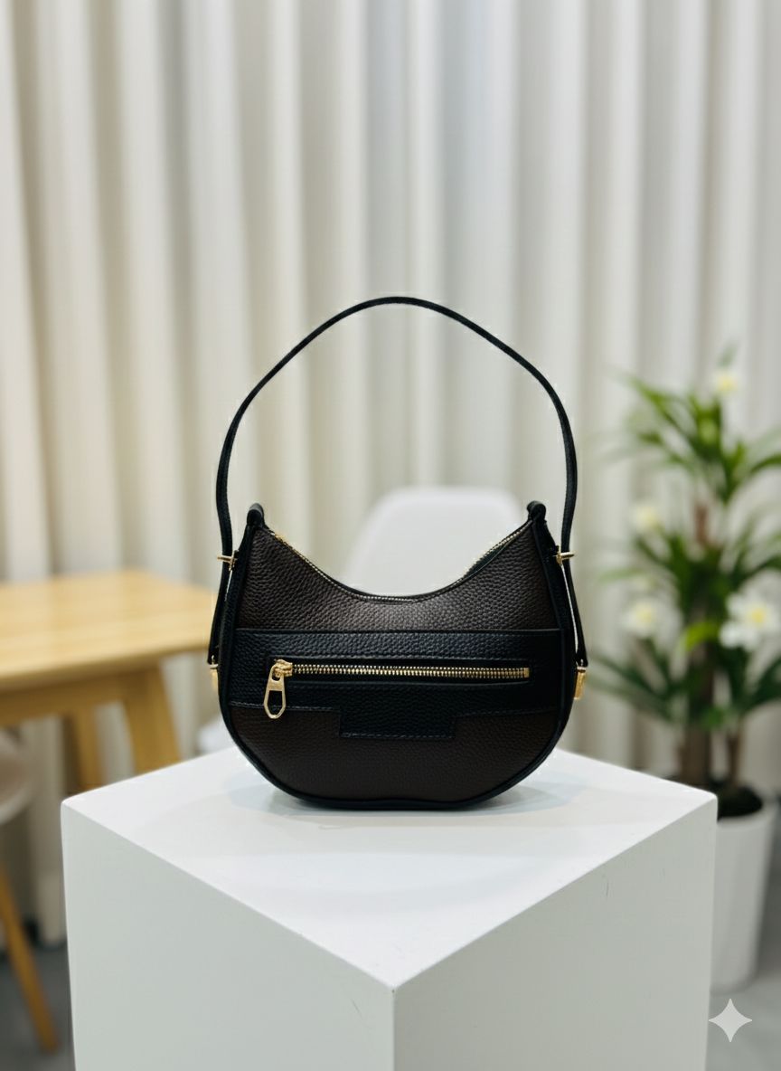 Trendy Moon Bag with Adjustable Belt & Front Pocket